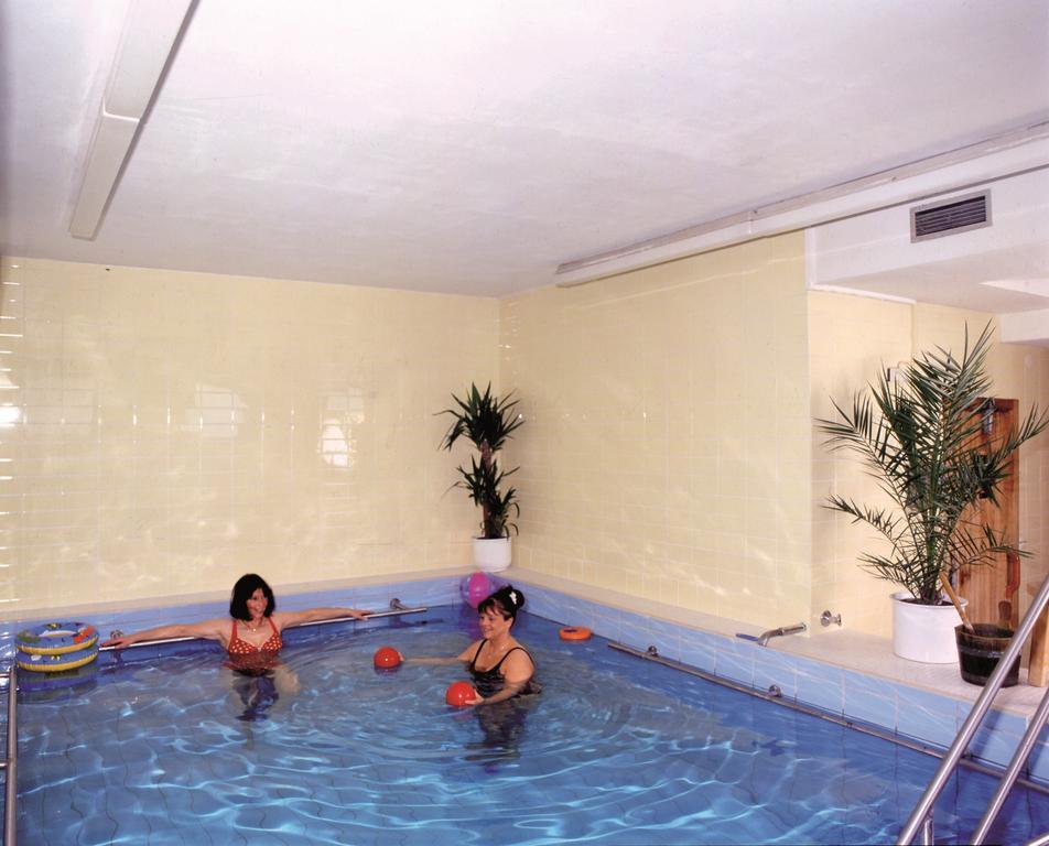 Hotel Hasselbarth Бург-ауф-Фемарн Экстерьер фото